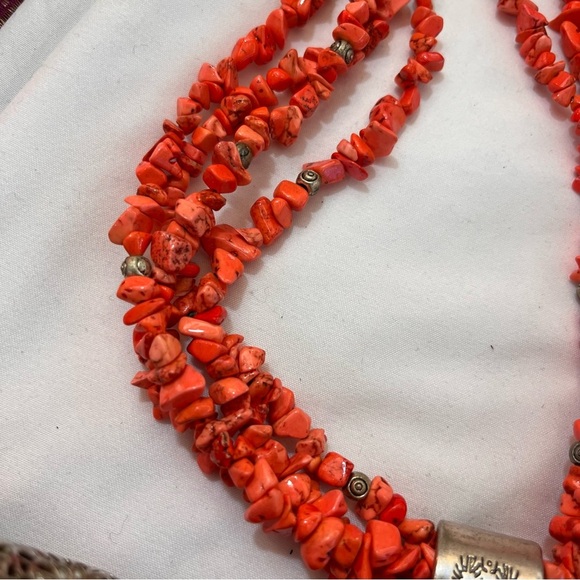 Rustic Couture Orange Boho Pendant Gemstone Necklace - Picture 3 of 3